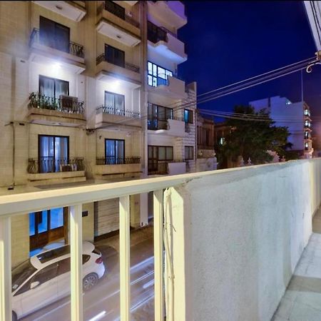 Modern 3 Bed & 2 Bth Apt Sliema Ngoại thất bức ảnh